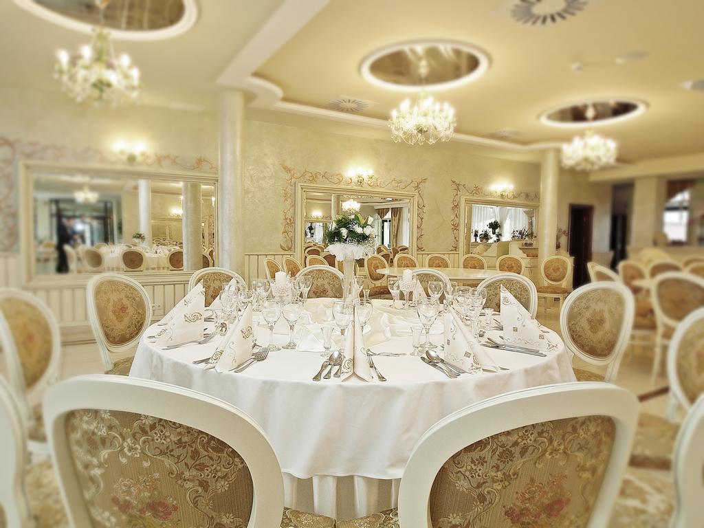 Hotel Fajkier Kroczyce Extérieur photo